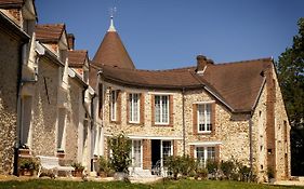 Le Petit Chateau